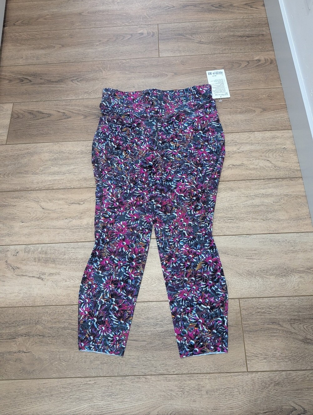 Women's Floral Print Leggings in Purple
